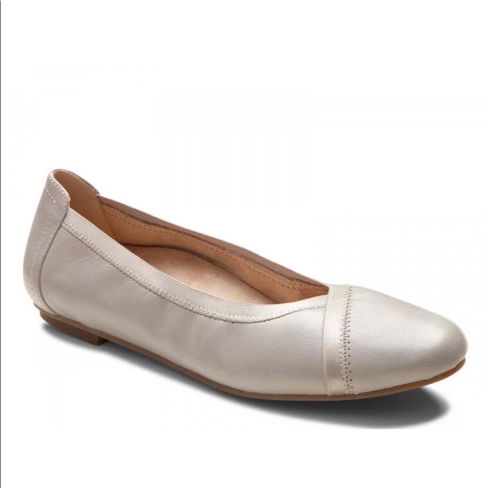 Vionic Spark Caroll ballet flat  light grey 7.5
